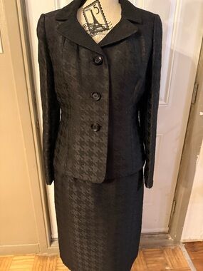 Kasper Black Houndstooth Two-Piece Skirt Suit